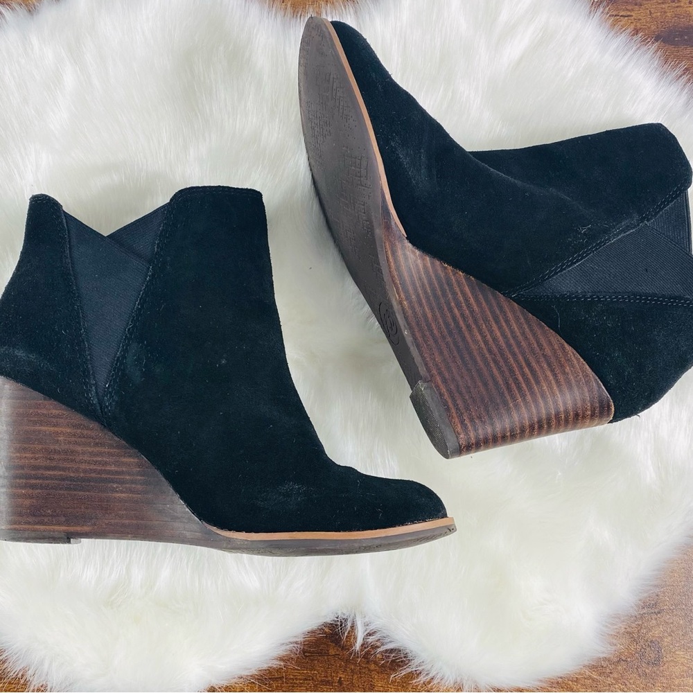 Lucky Brand Black Suede Ankle Wedges Slip On Boots Women Size 8.5